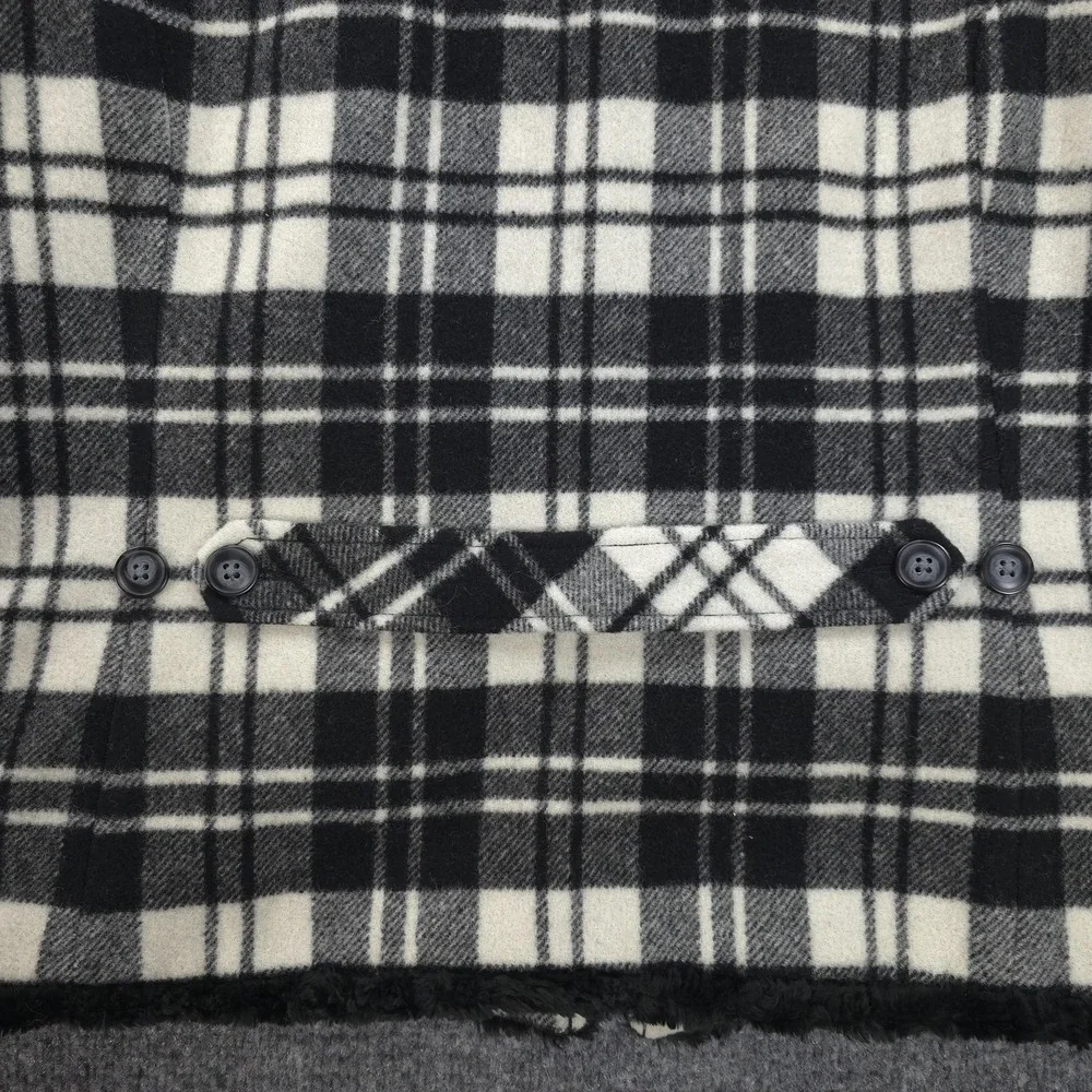 Woolrich Vest Womens Small Black White Moccasin Plaid Wool Fleece Lined Outdoors - Picture 9 of 12